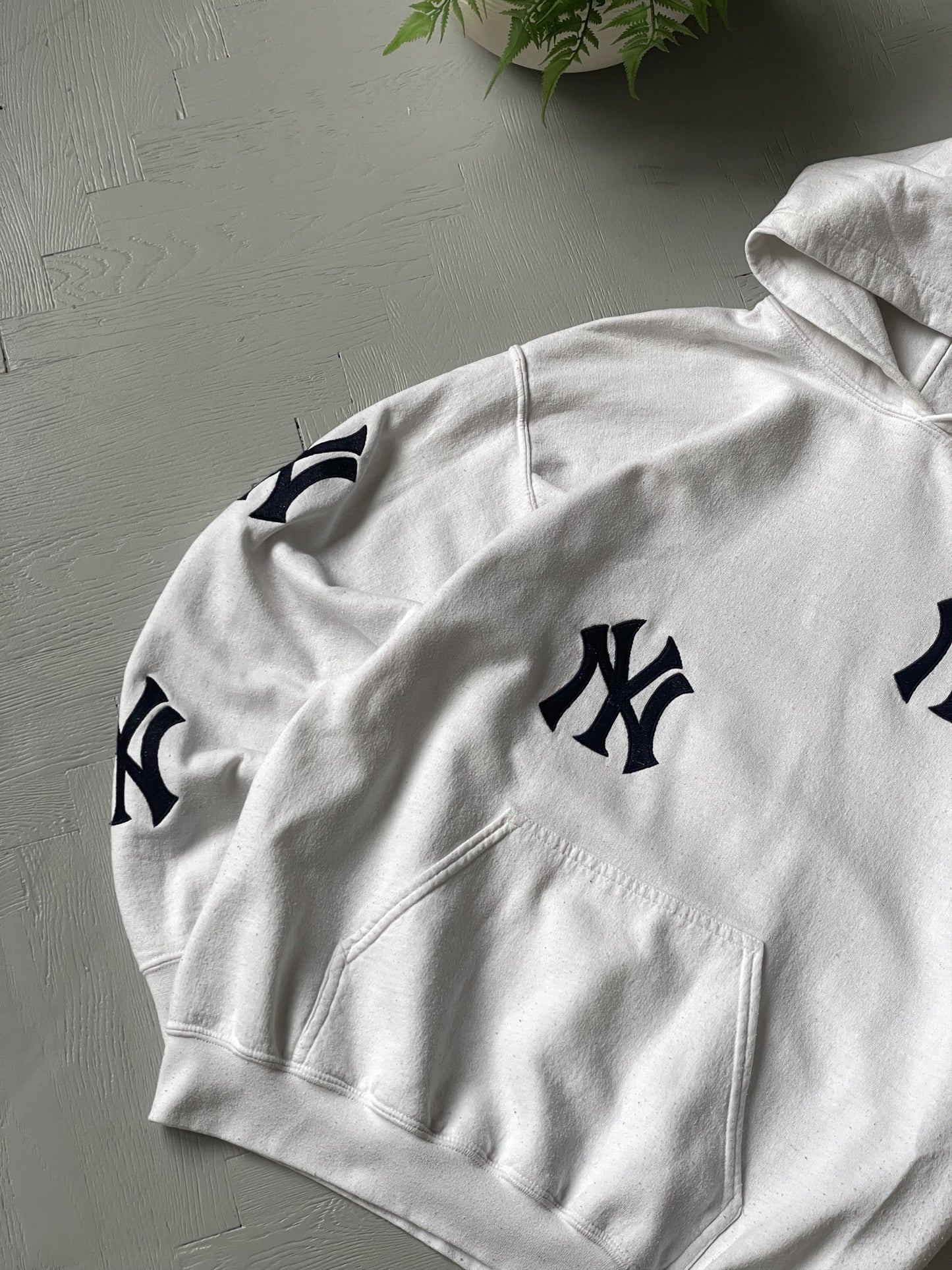 M Vintage New York Yankees Sweatshirt Gildan