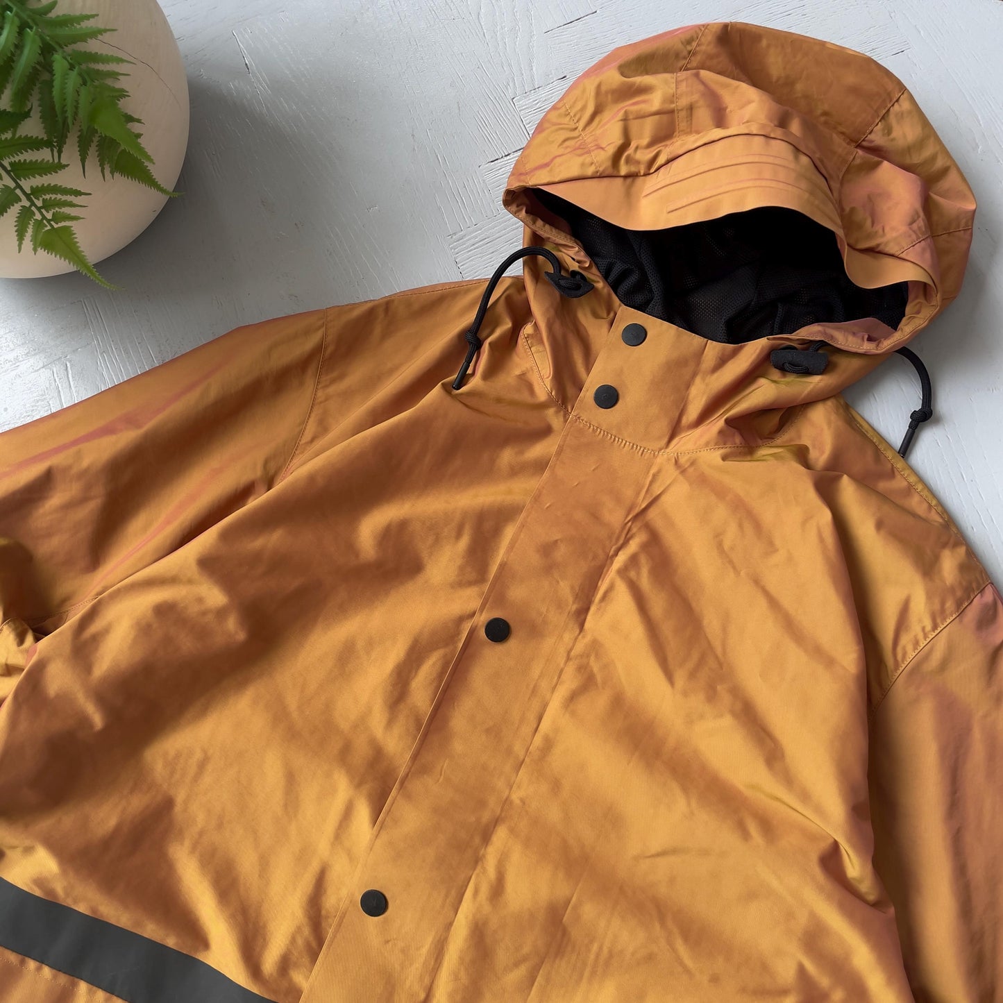 L Vintage Nike Nylon Outdoor Jacket