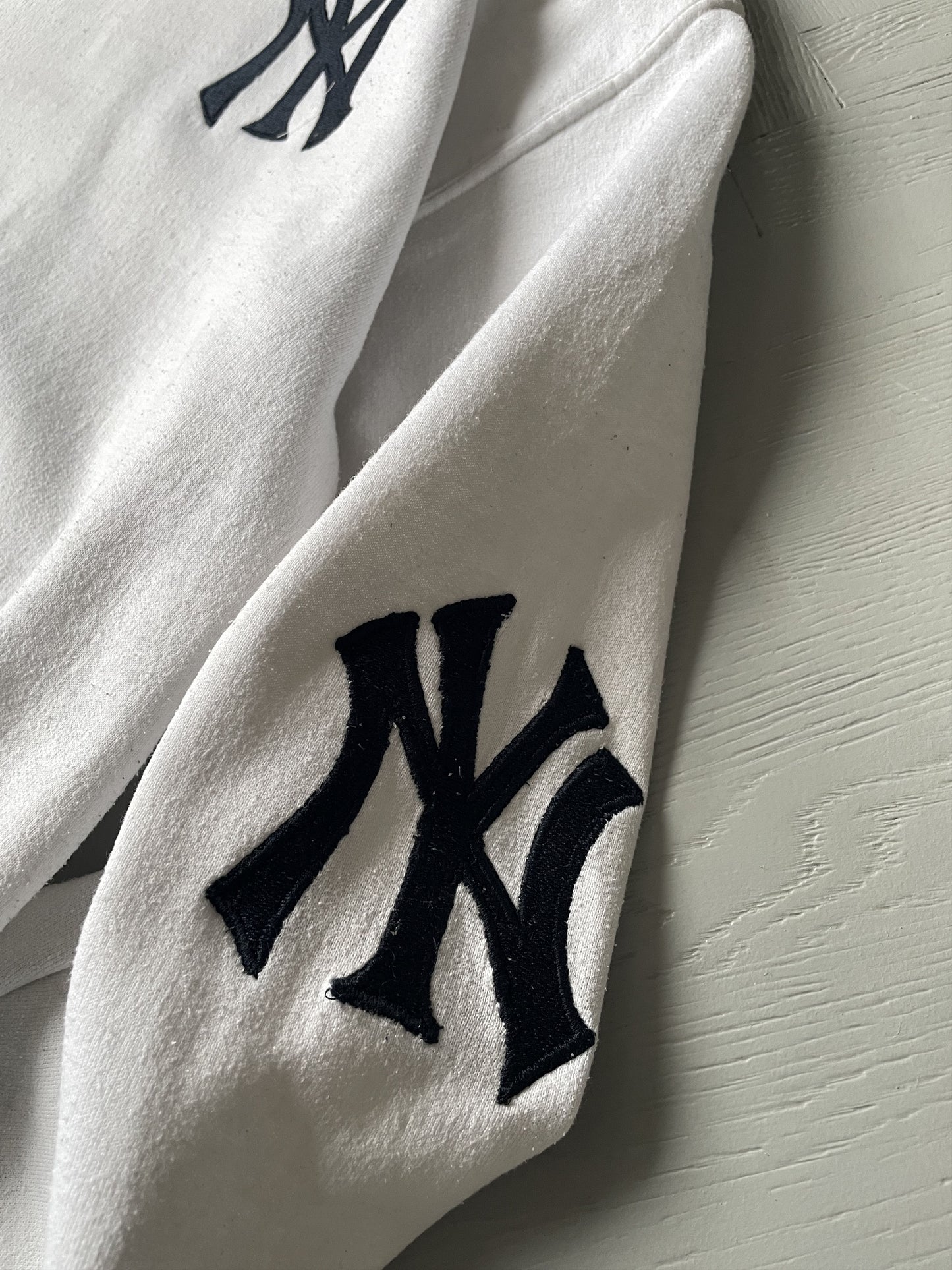 M Vintage New York Yankees Sweatshirt Gildan
