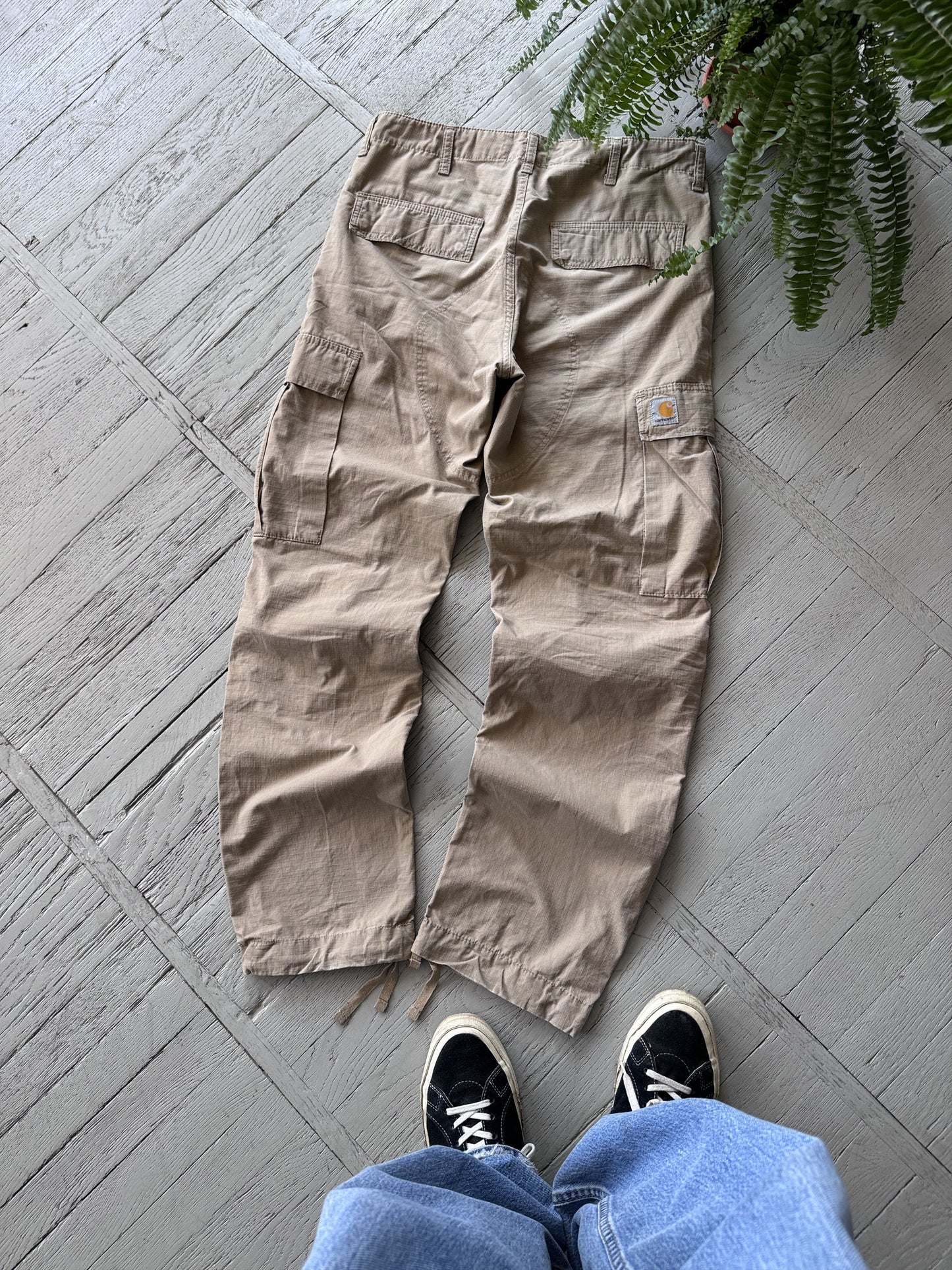 31x32 Carhartt WIP Regular Cargo Pants