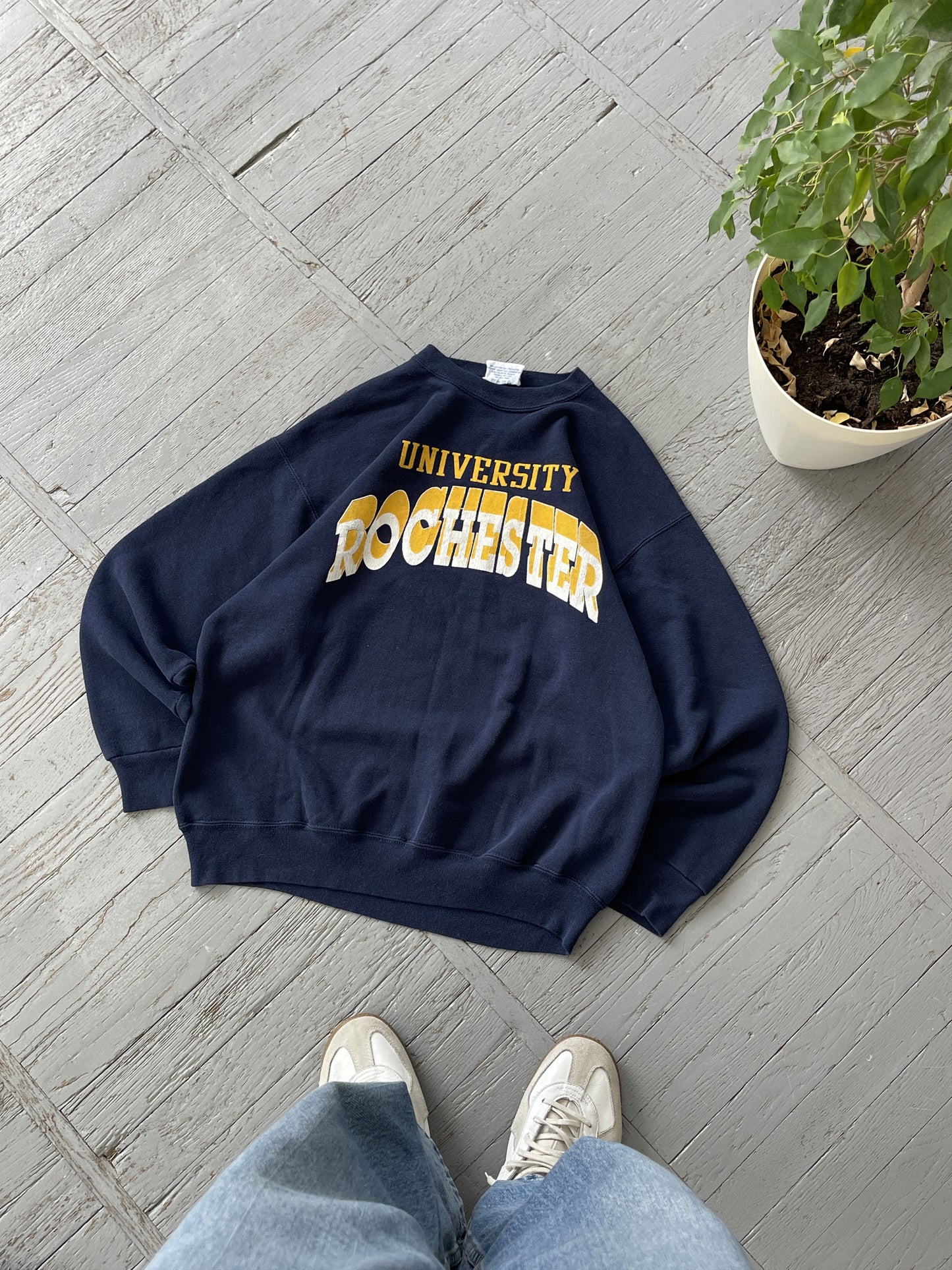 L Vintage Rochester University Crewneck Sweatshirt