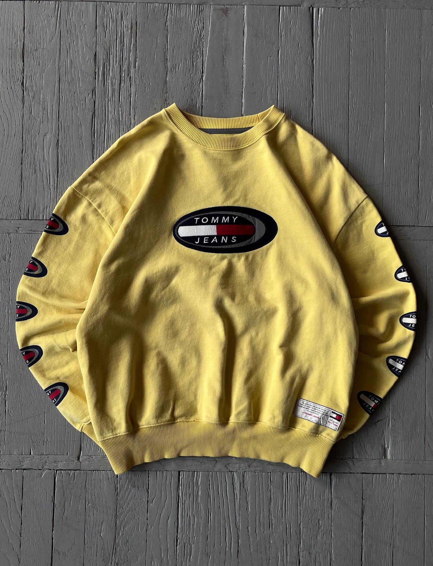 Vintage Tommy Hilfiger Crewneck Sweatshirt