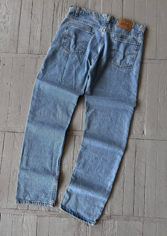 Vintage 90s Levi's 505 Regular Fit Straight Leg Jeans