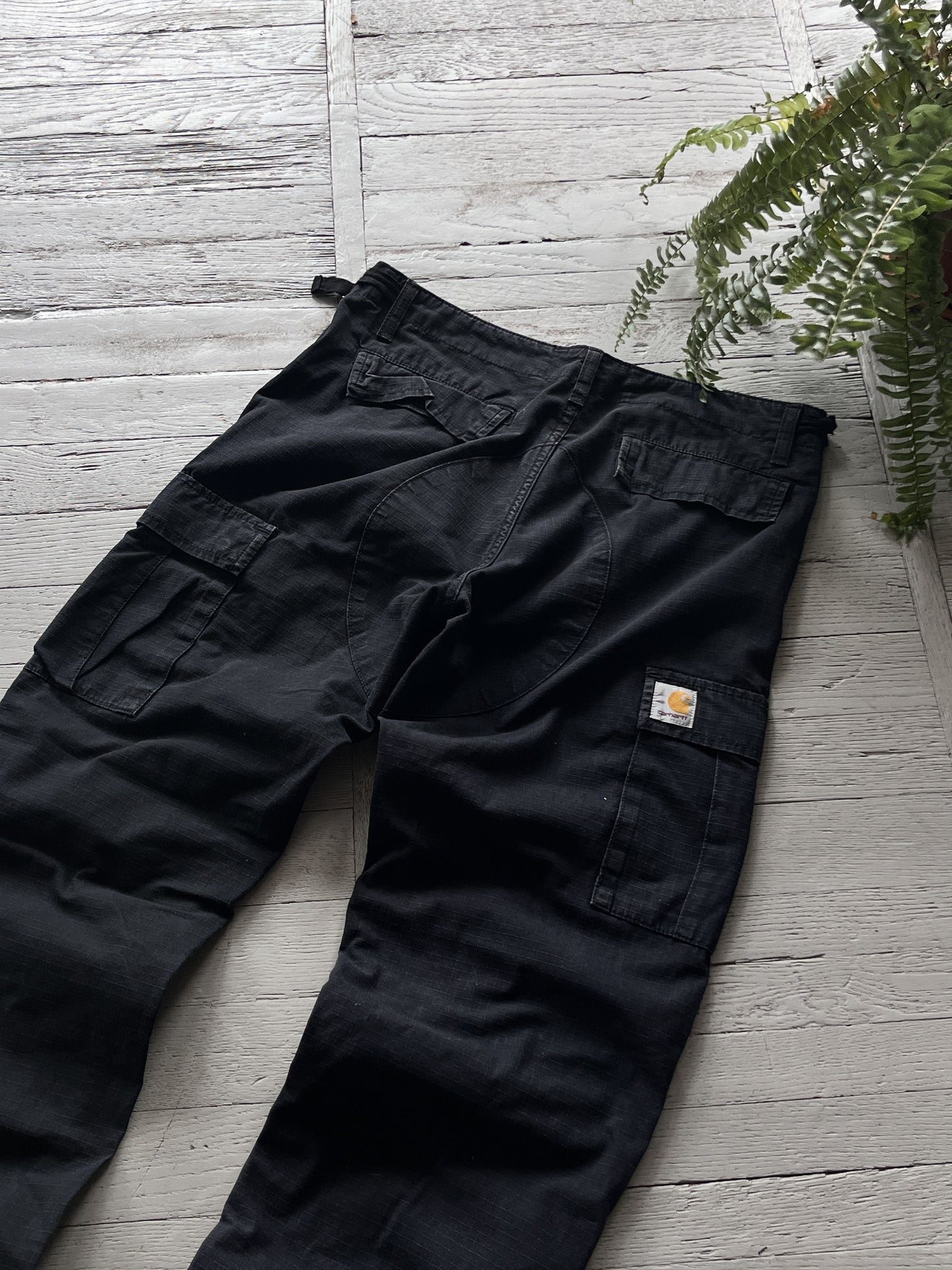 29x32 Carhartt WIP Slim Fit Cargo Pants