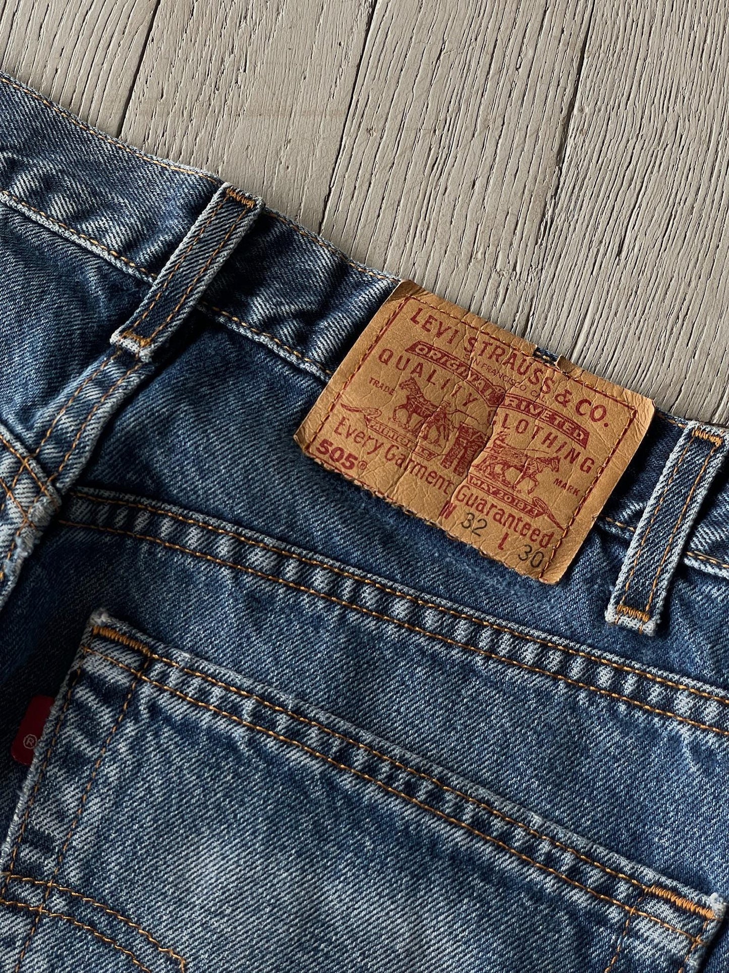 32x30 Vintage 90s Levi's 505 Washed Blue Denim Jeans