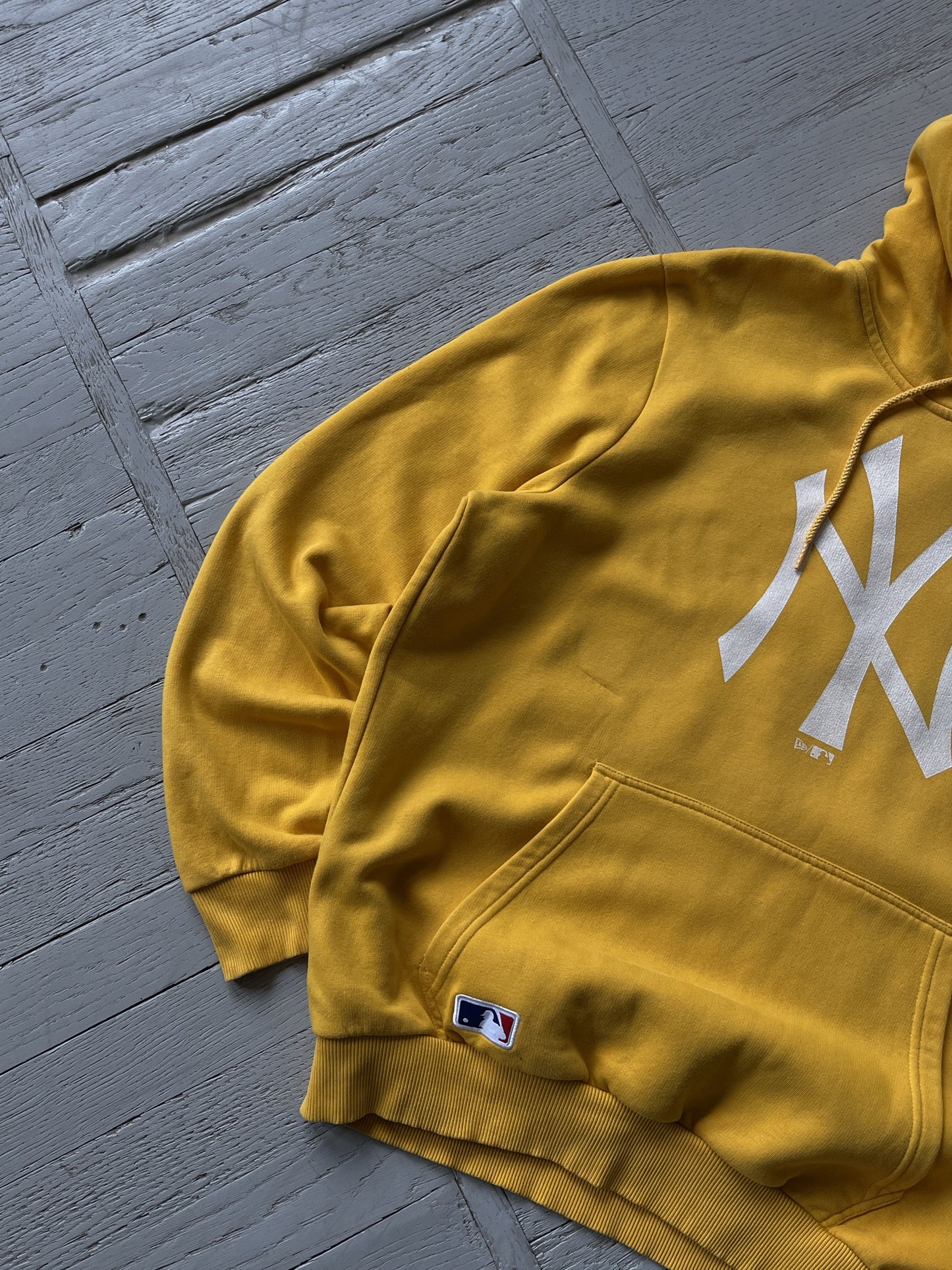 XL Vintage New York Yankees Logo Hooded Sweatshirt