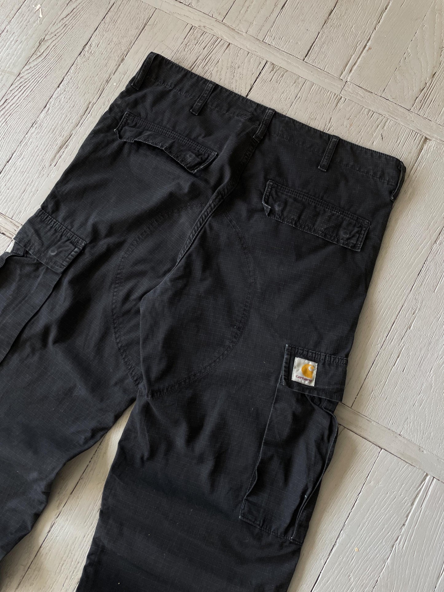 30x32 Carhartt WIP Regular Fit Cargo Pants