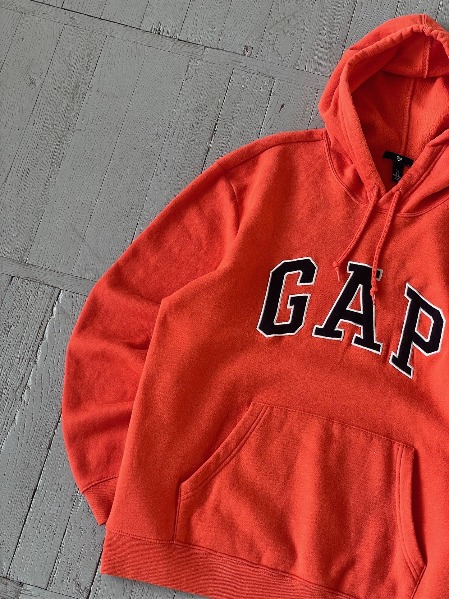 L Vintage Gap Hooded Sweatshirt