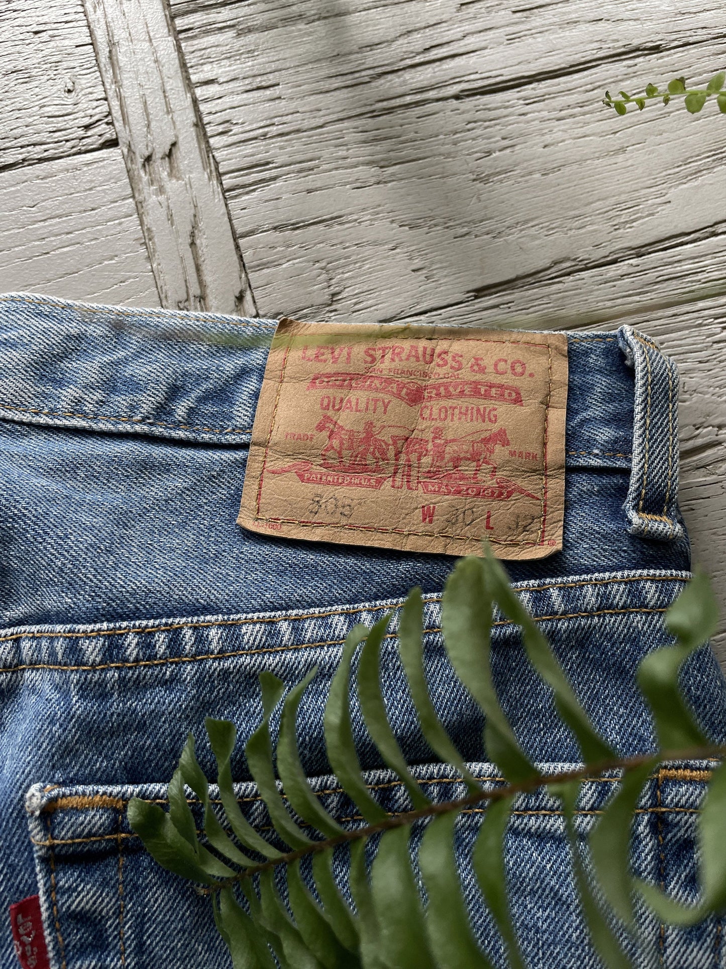 Vintage 90s Levi's 505 Washed Blue Denim Jeans