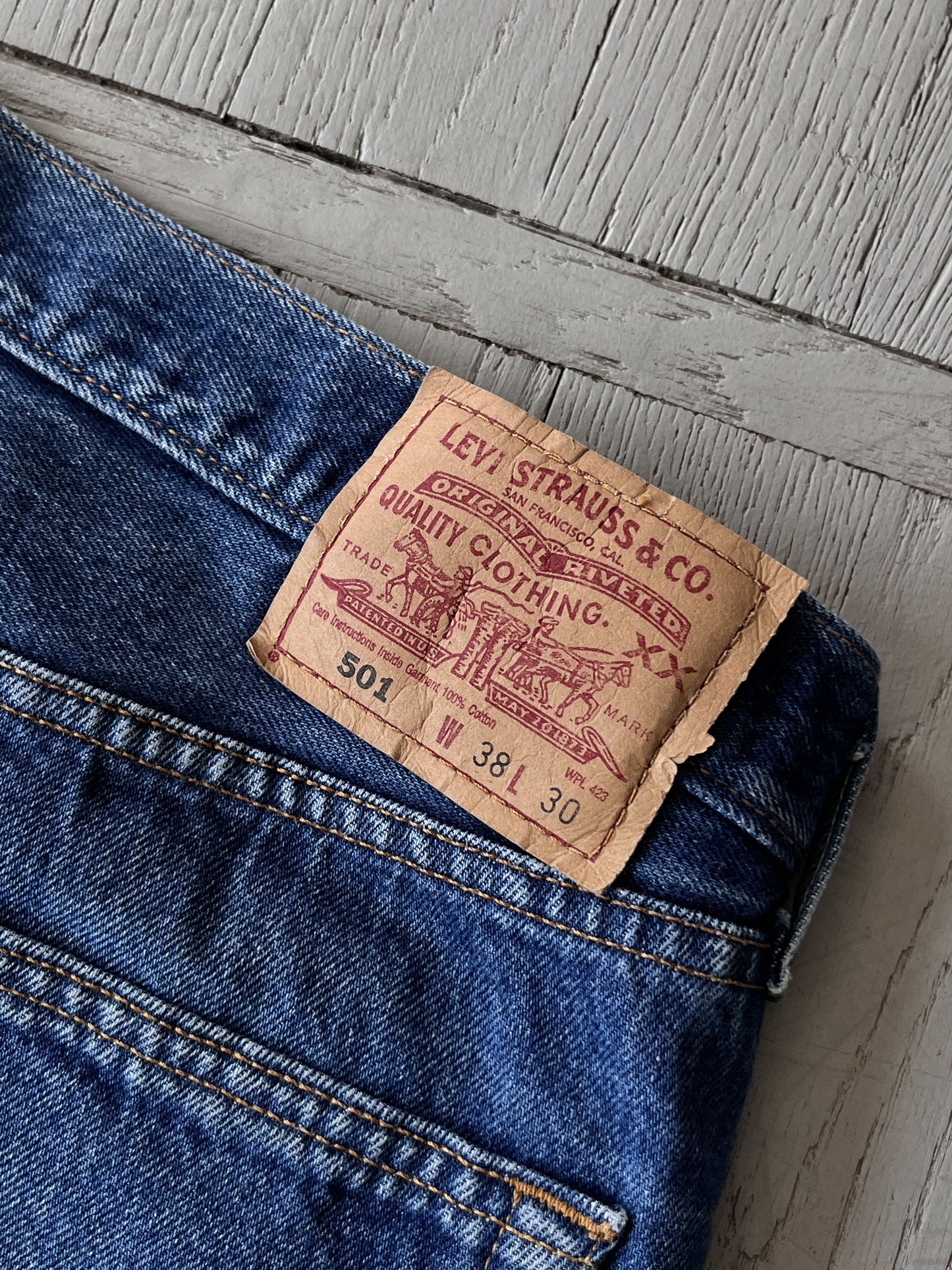 Вінтажні сині джинси Levi's 501 у стилі 90-х