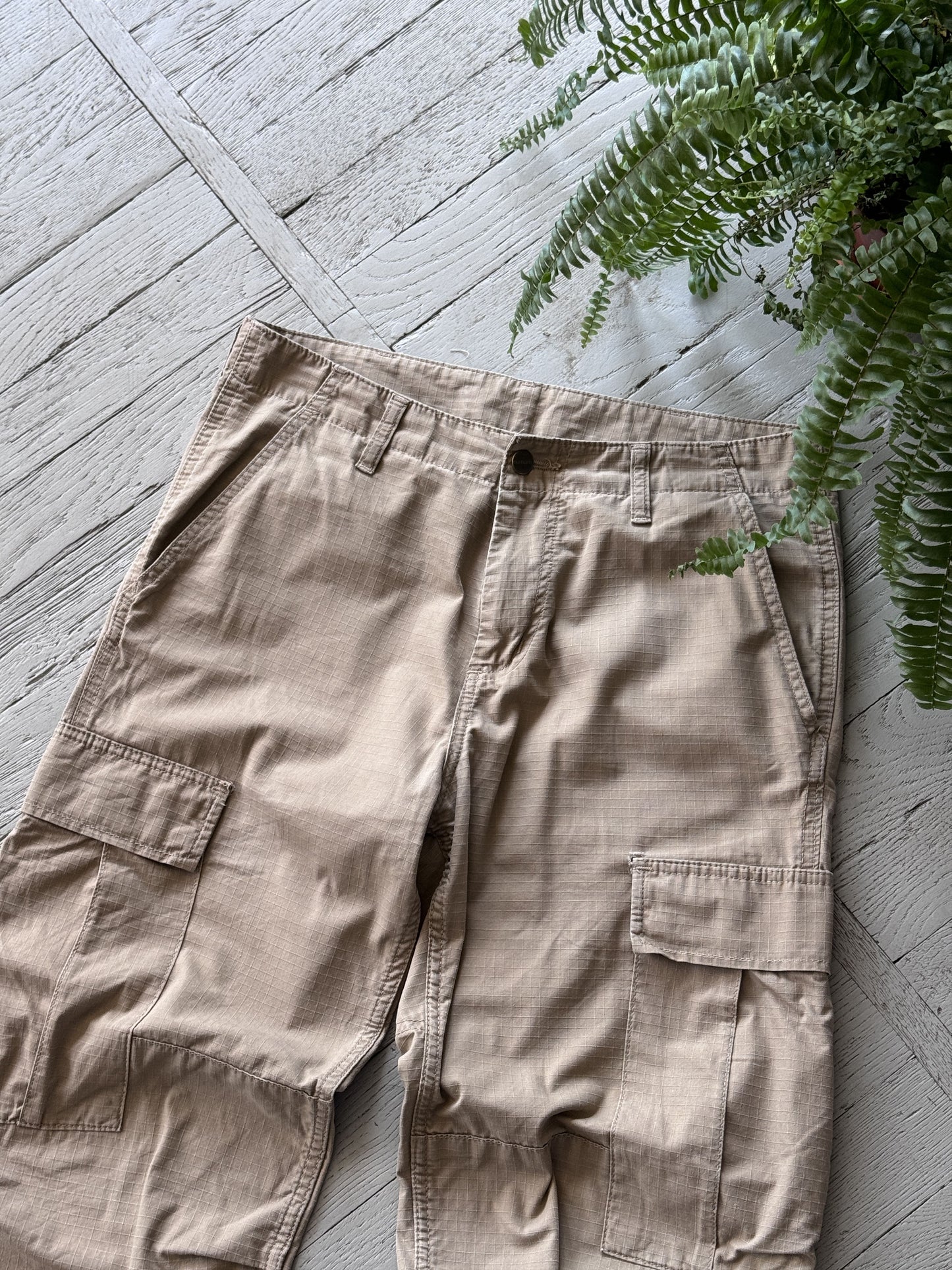 31x32 Carhartt WIP Regular Cargo Pants