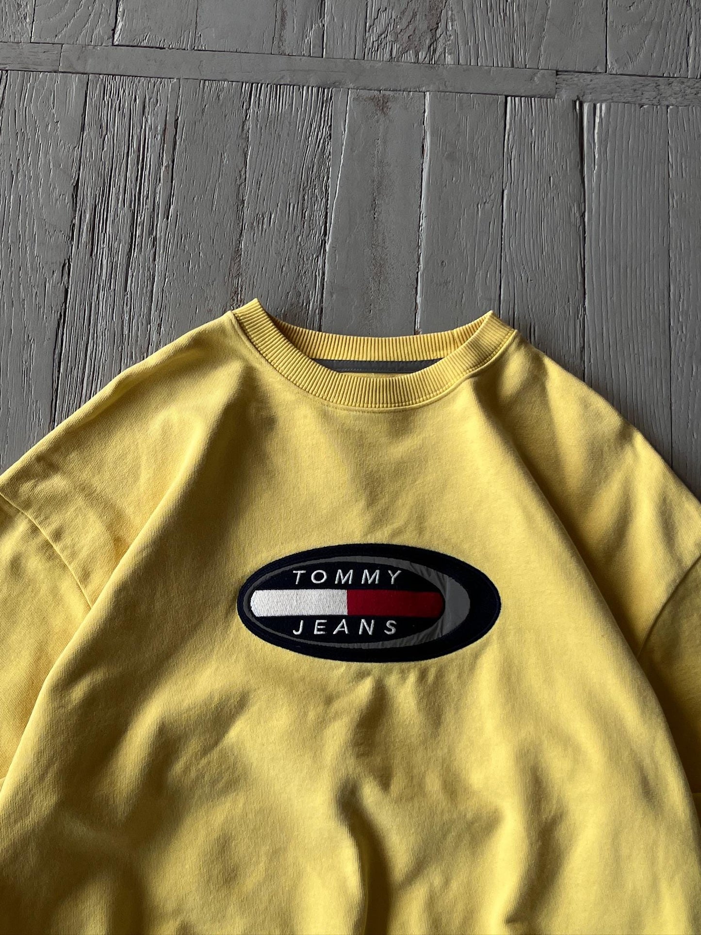 Vintage Tommy Hilfiger Crewneck Sweatshirt