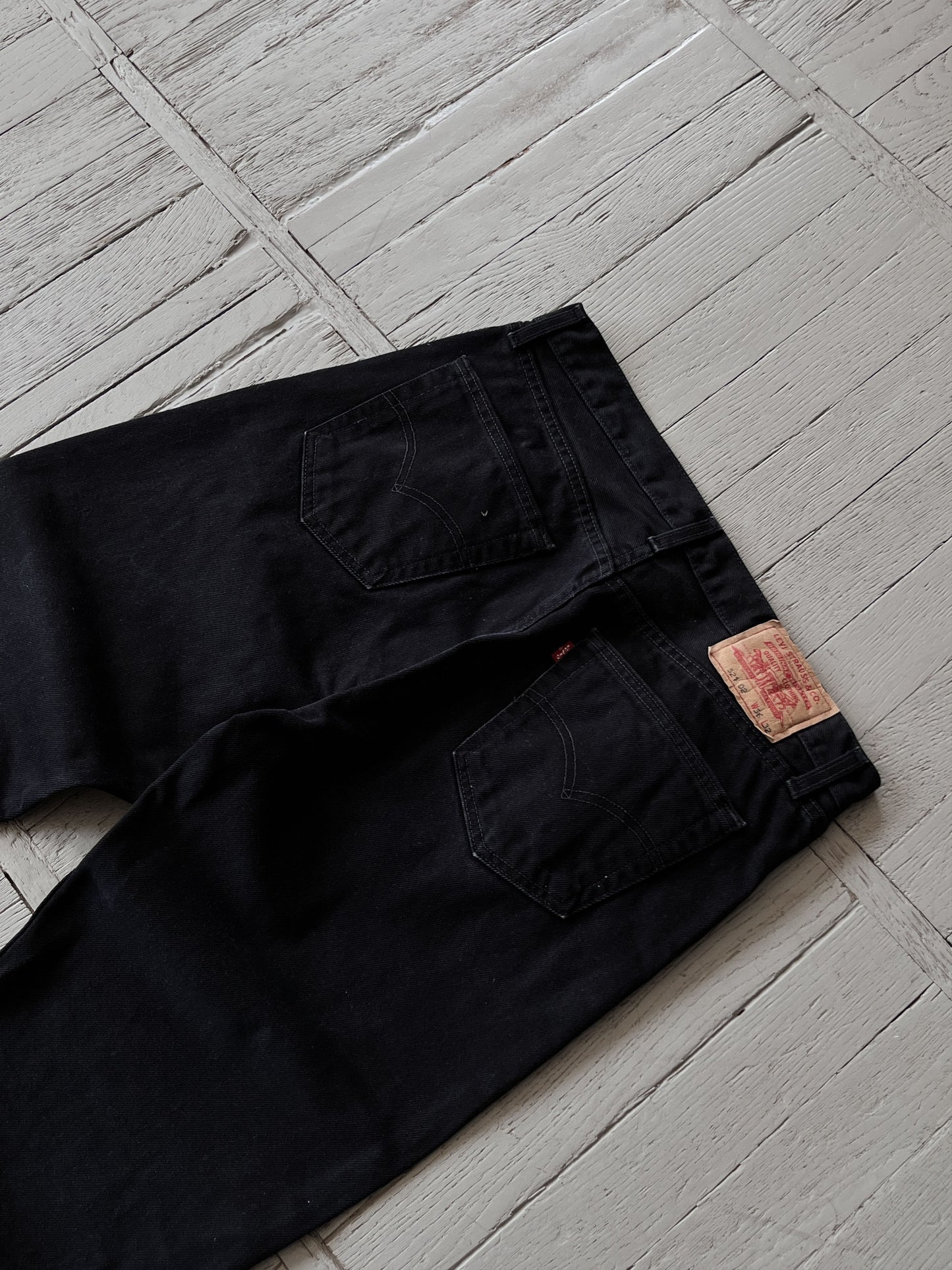 Vintage 90s Levi's 521 Black Denim Jeans