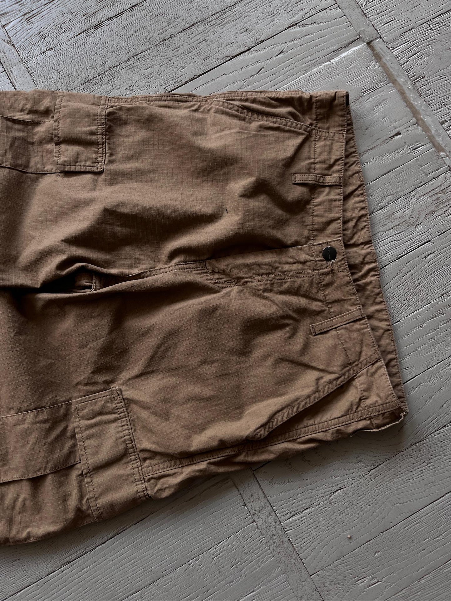 32x32 Carhartt WIP Regular Fit Cargo Pants