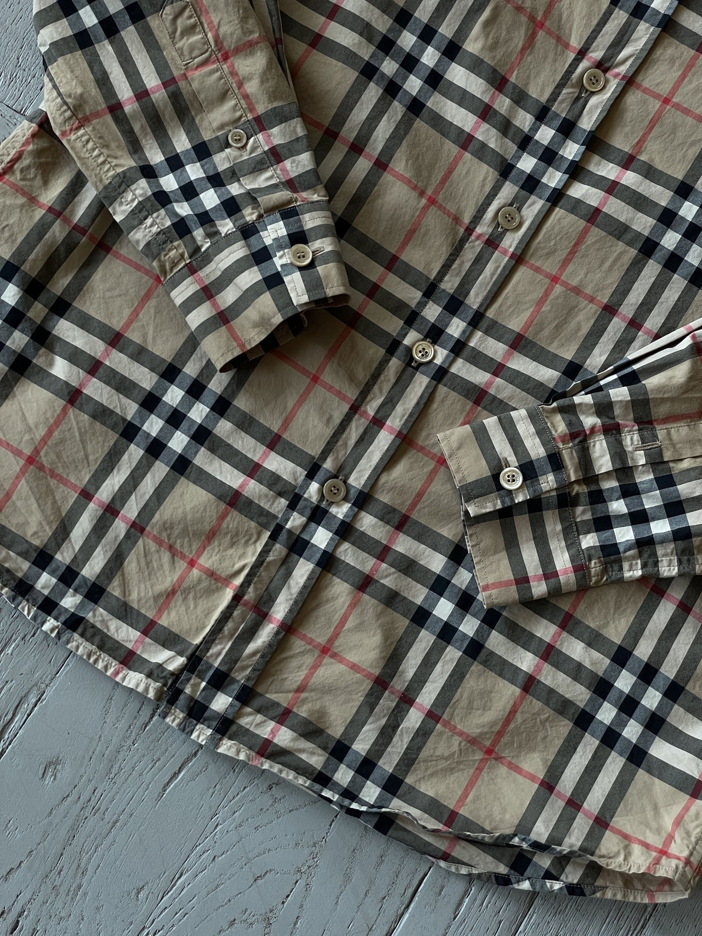 M Vintage Burberry Button Up Nova Check Shirt