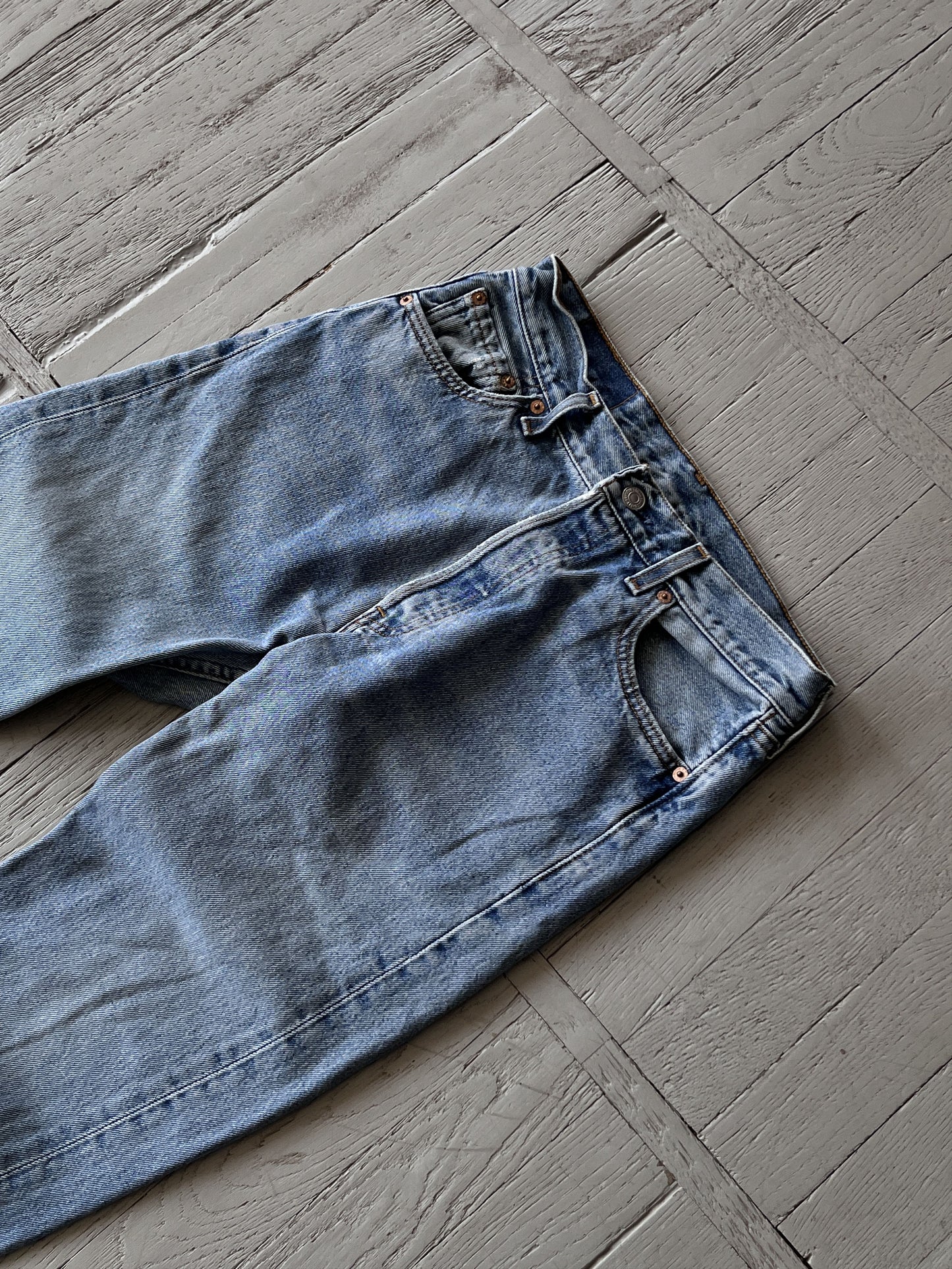 Vintage 90s Levi's 501 Washed Blue Denim Jeans