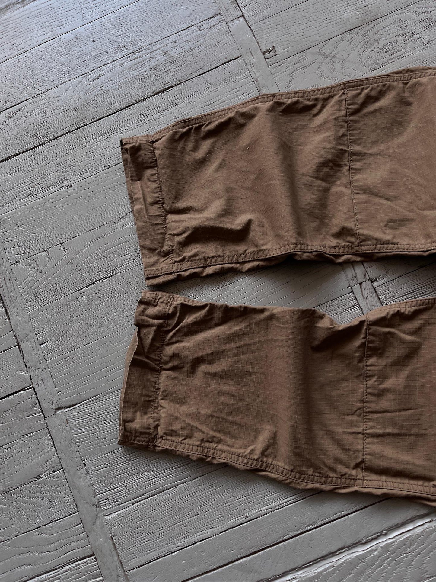 32x32 Carhartt WIP Regular Fit Cargo Pants