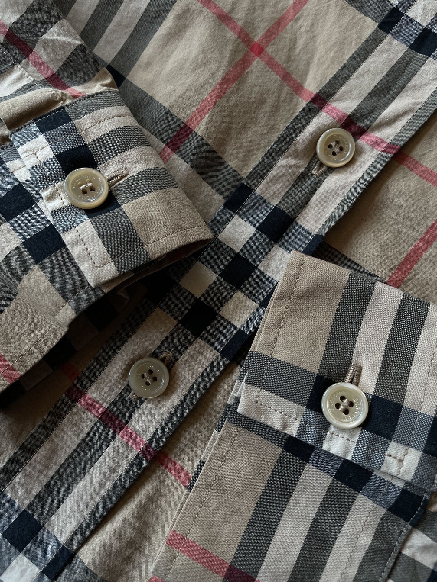 M Vintage Burberry Button Up Nova Check Shirt