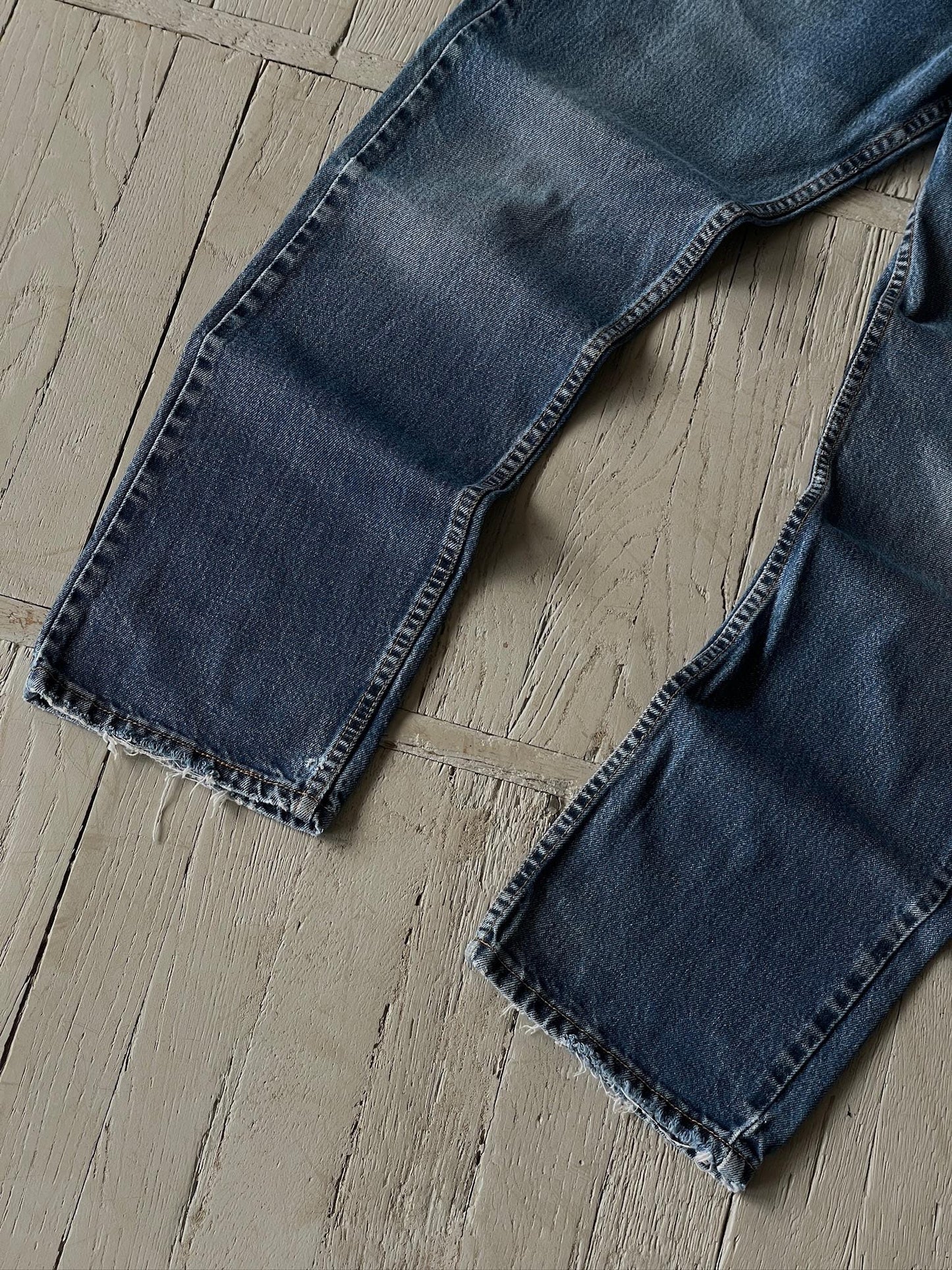 32x30 Vintage 90s Levi's 505 Washed Blue Denim Jeans