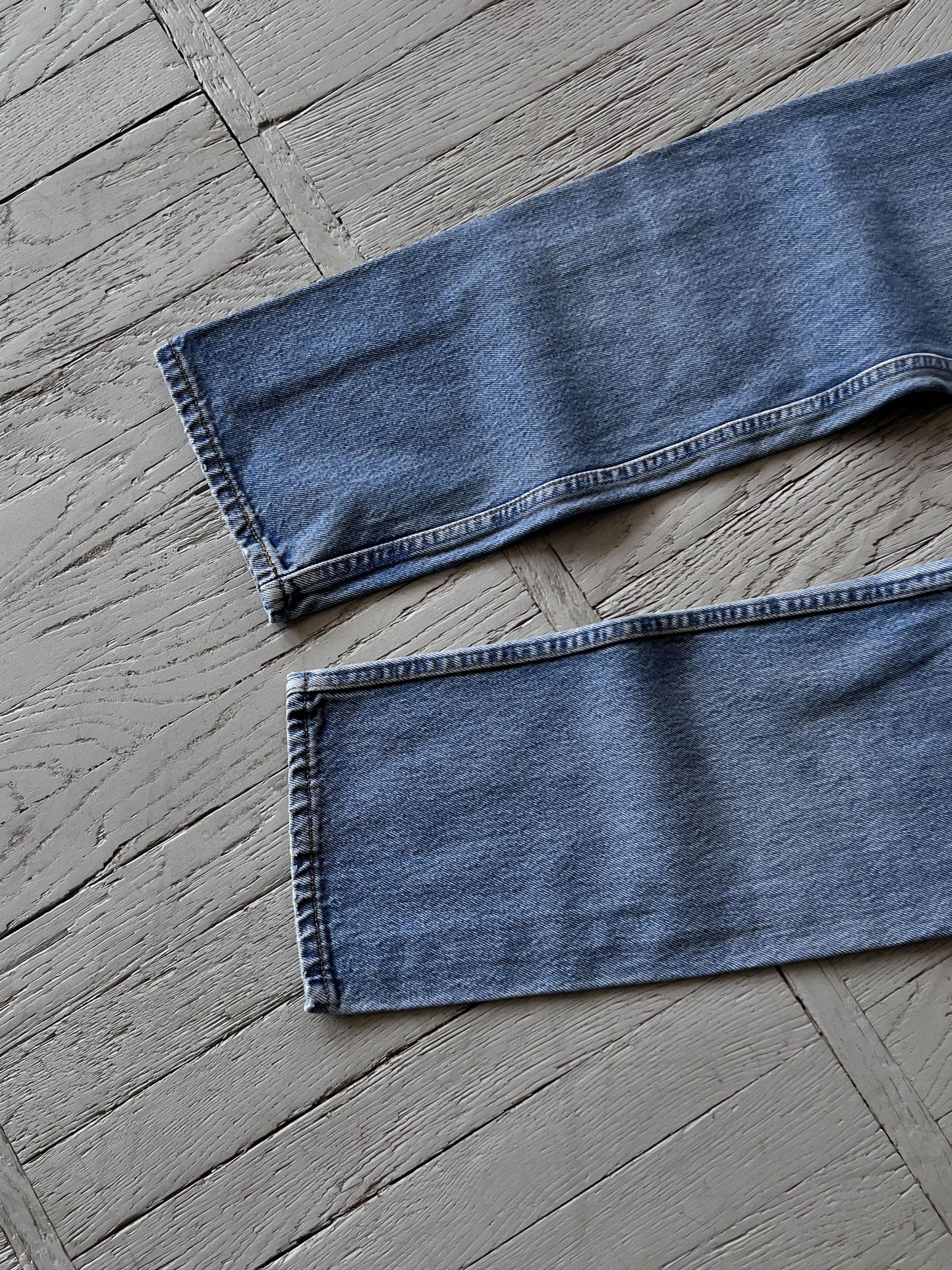 Vintage 90s Levi's 501 Washed Blue Denim Jeans